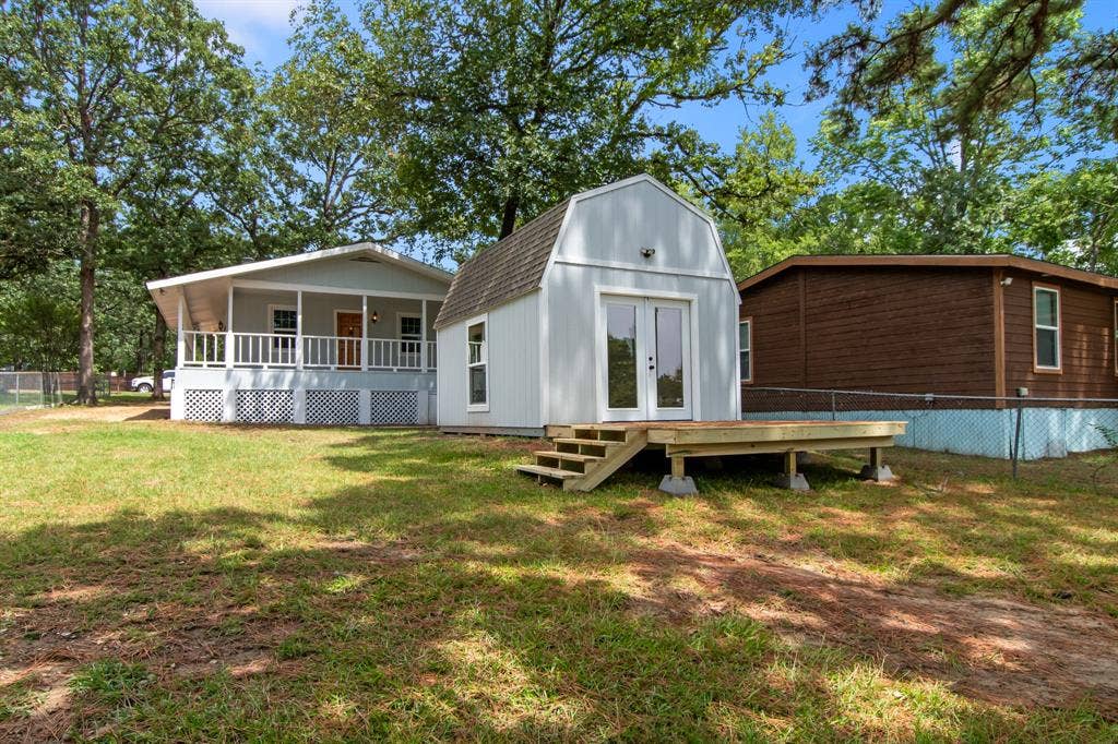 178 Indian Gap Drive, Mabank, TX 75156 178 Indian Gap Drive, Mabank, TX 75156