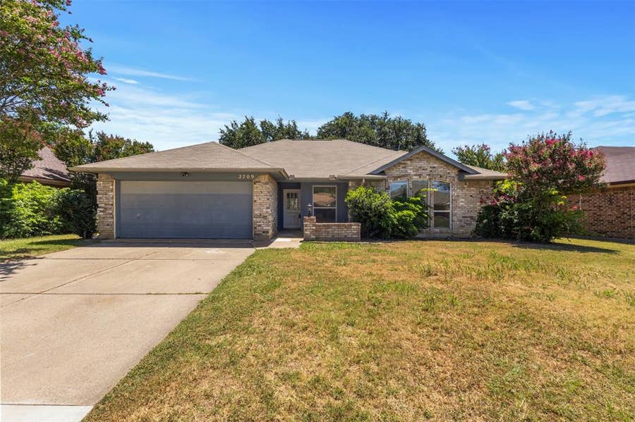 Property photo for 2709 Typhon Drive, Grand Prairie, TX