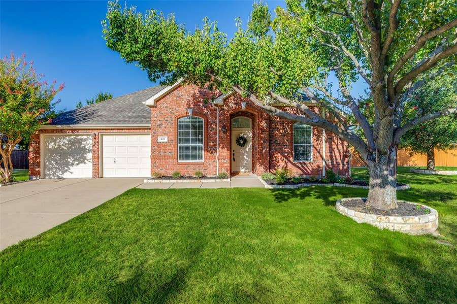 Property photo for 881 Sibyl Lane, Prosper, TX