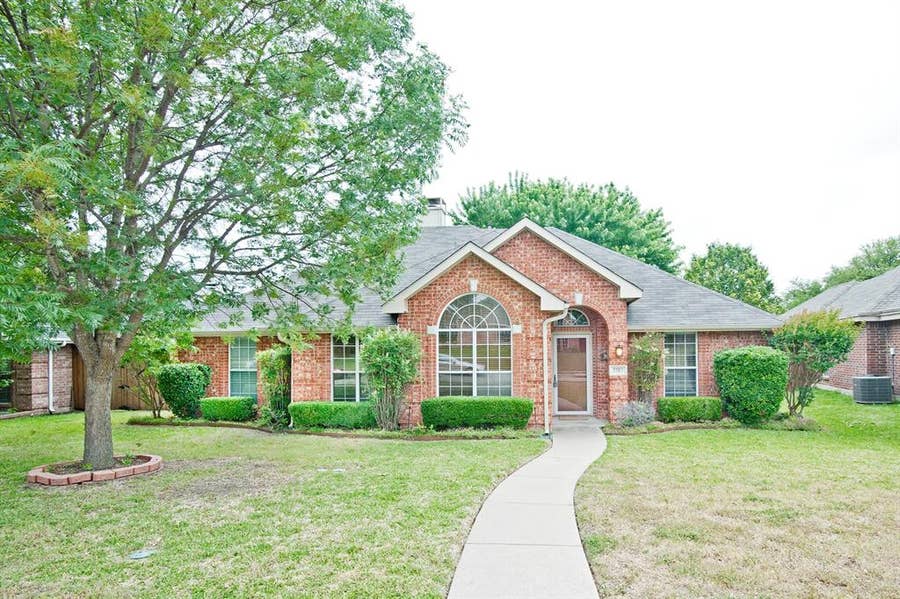 Property photo for 7757 Lancelot Road, Frisco, TX