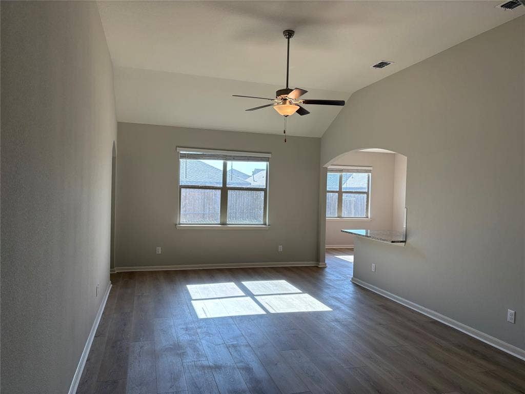 2013 Emma Court, Anna, TX 75409 2013 Emma Court, Anna, TX 75409