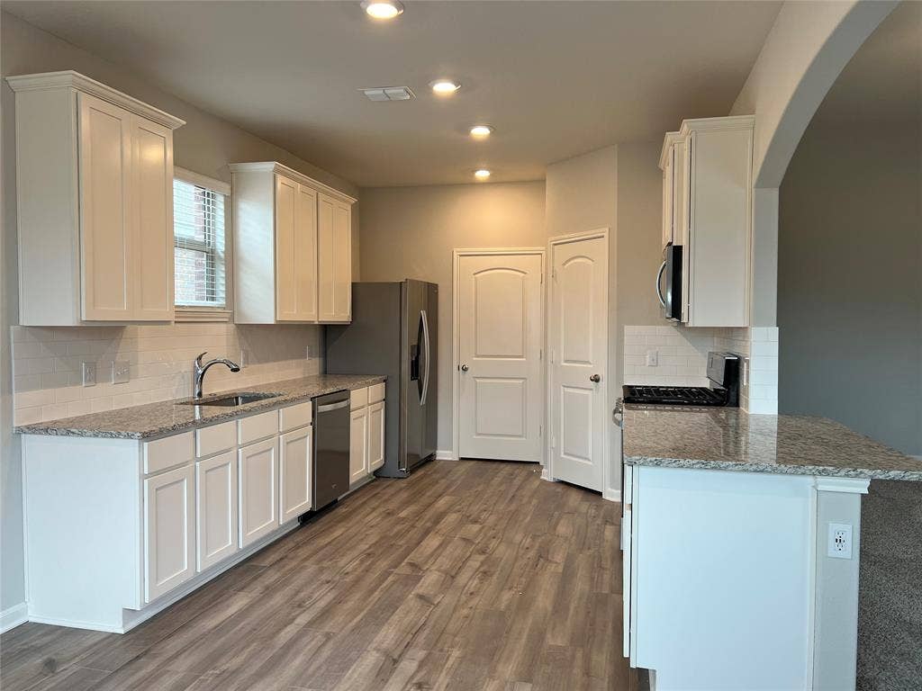 2013 Emma Court, Anna, TX 75409 2013 Emma Court, Anna, TX 75409