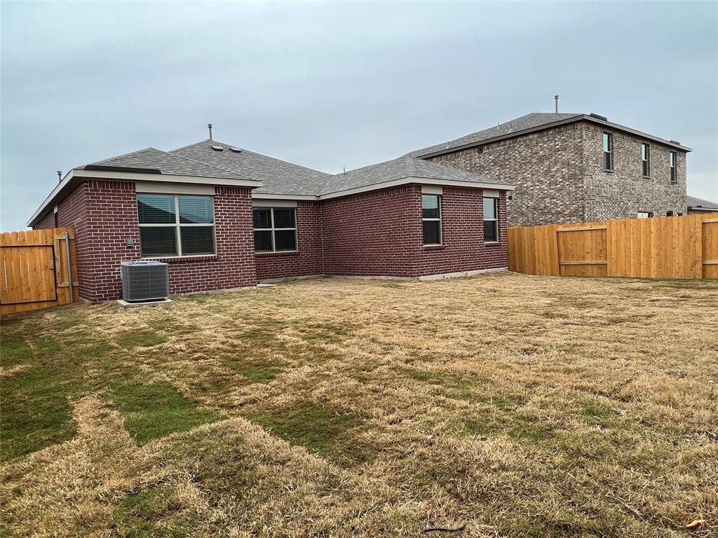 2013 Emma Court, Anna, TX 75409 2013 Emma Court, Anna, TX 75409