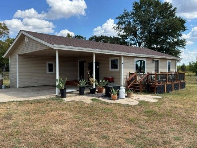 Property photo for 2099 County Road 3420, Leesburg, TX