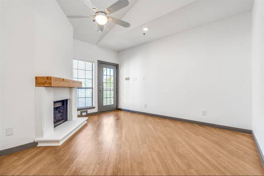 Property photo for 4800 W Lovers Lane, #315, Dallas, TX