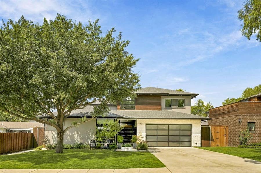 Property photo for 9733 Mixon Drive, Dallas, TX
