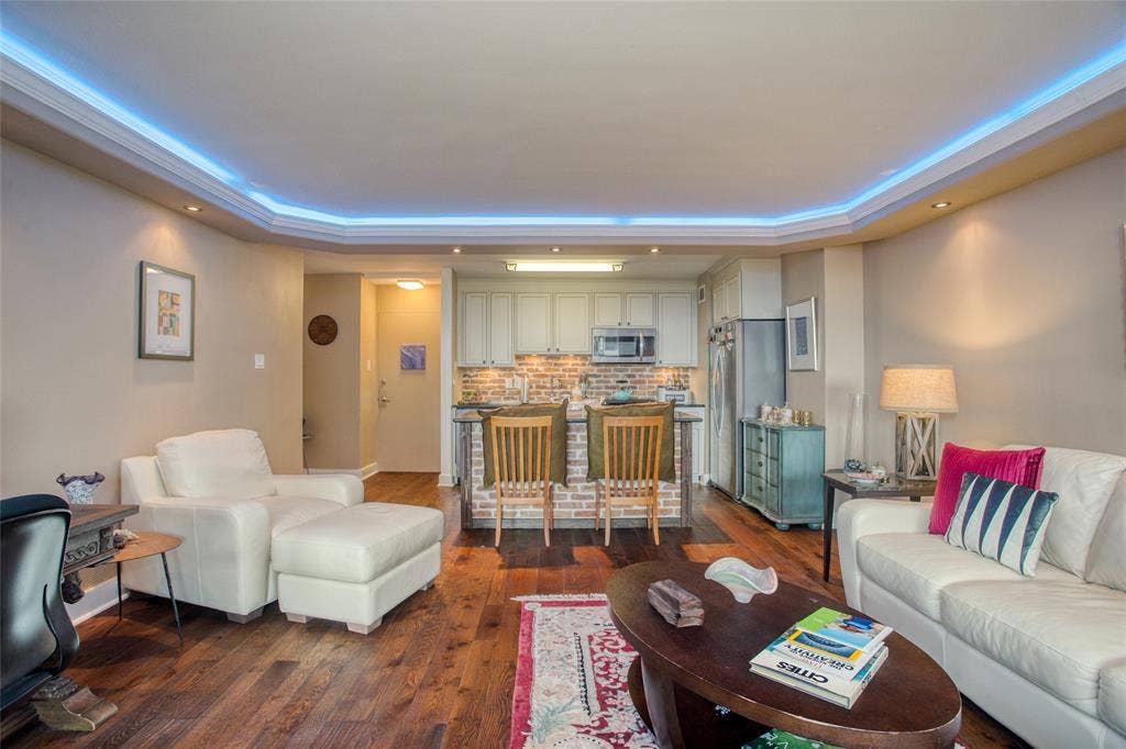 3883 Turtle Creek Boulevard, #1811, Dallas, TX 75219 3883 Turtle Creek Boulevard, #1811, Dallas, TX 75219