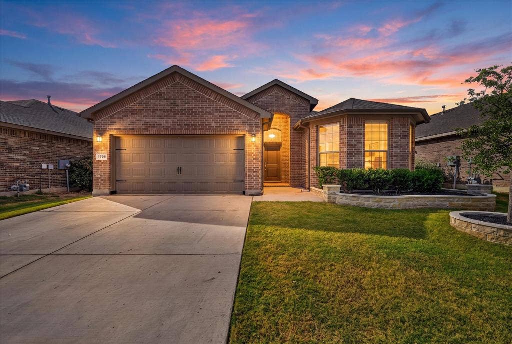 1705 Chamaeleon Drive, Haslet, TX 76052 1705 Chamaeleon Drive, Haslet, TX 76052