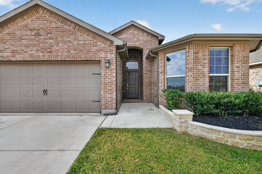 1705 Chamaeleon Drive, Haslet, TX 76052 1705 Chamaeleon Drive, Haslet, TX 76052