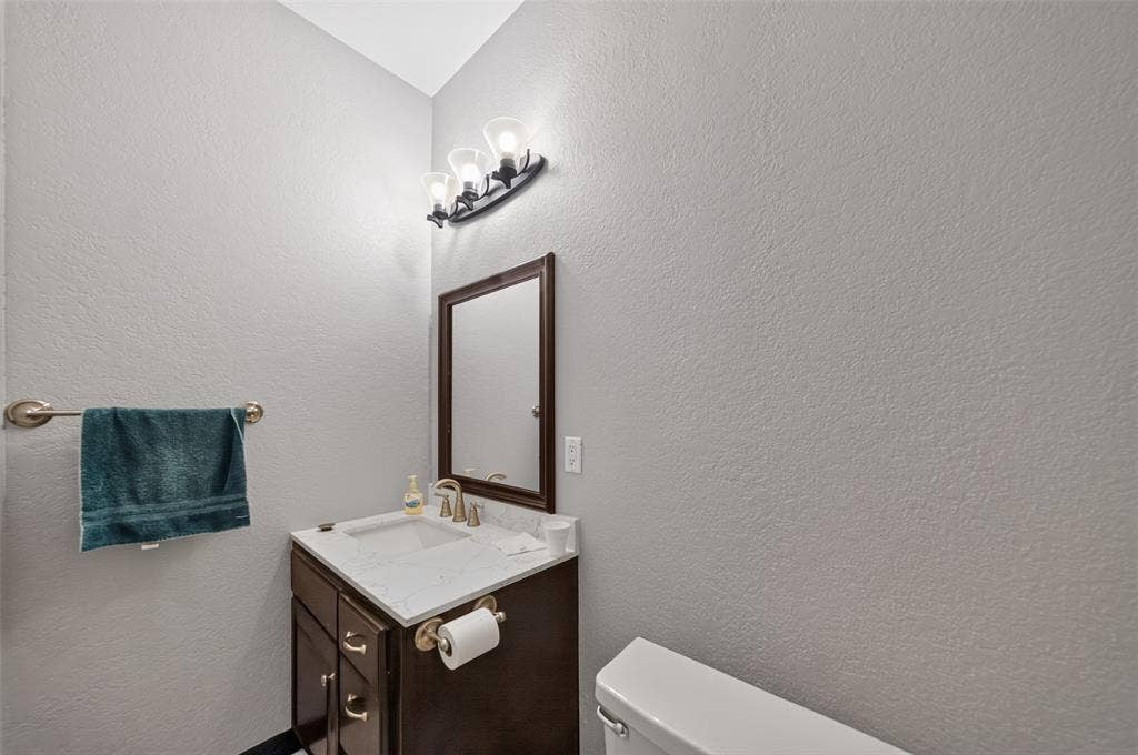 908 N Palestine Street, Athens, TX 75751 908 N Palestine Street, Athens, TX 75751