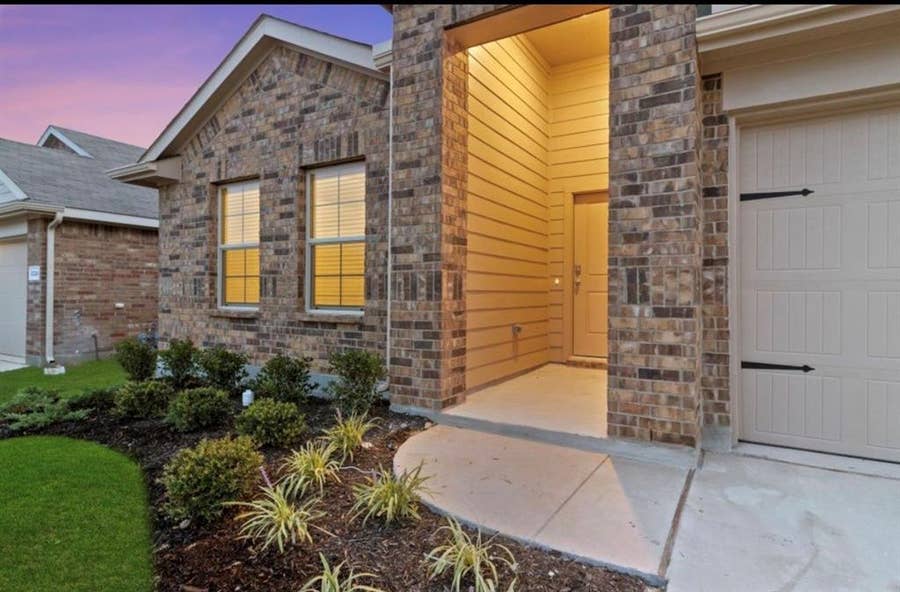 Property photo for 2432 Edisto Beach Drive, Fort Worth, TX