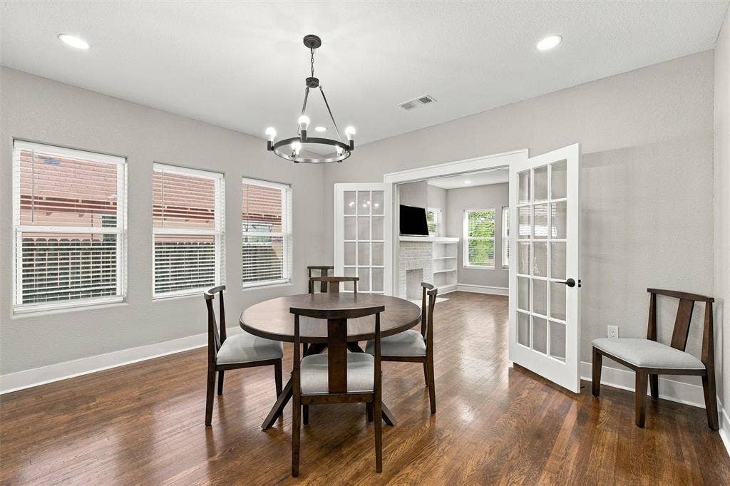 1628 N 15th Street, Waco, TX 76707 1628 N 15th Street, Waco, TX 76707