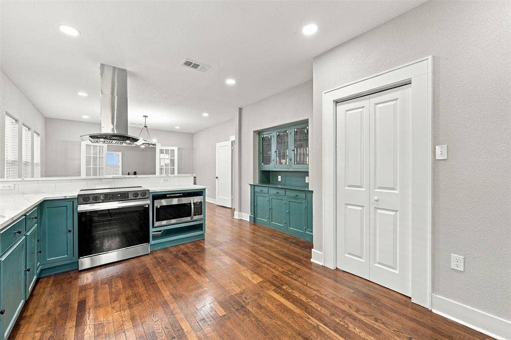 1628 N 15th Street, Waco, TX 76707 1628 N 15th Street, Waco, TX 76707
