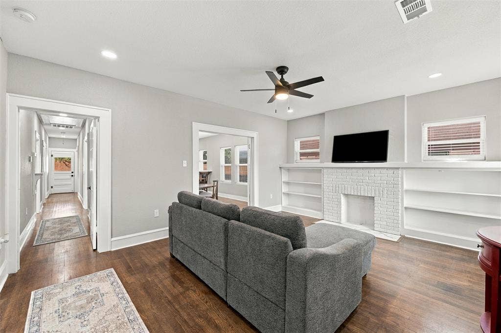 1628 N 15th Street, Waco, TX 76707 1628 N 15th Street, Waco, TX 76707