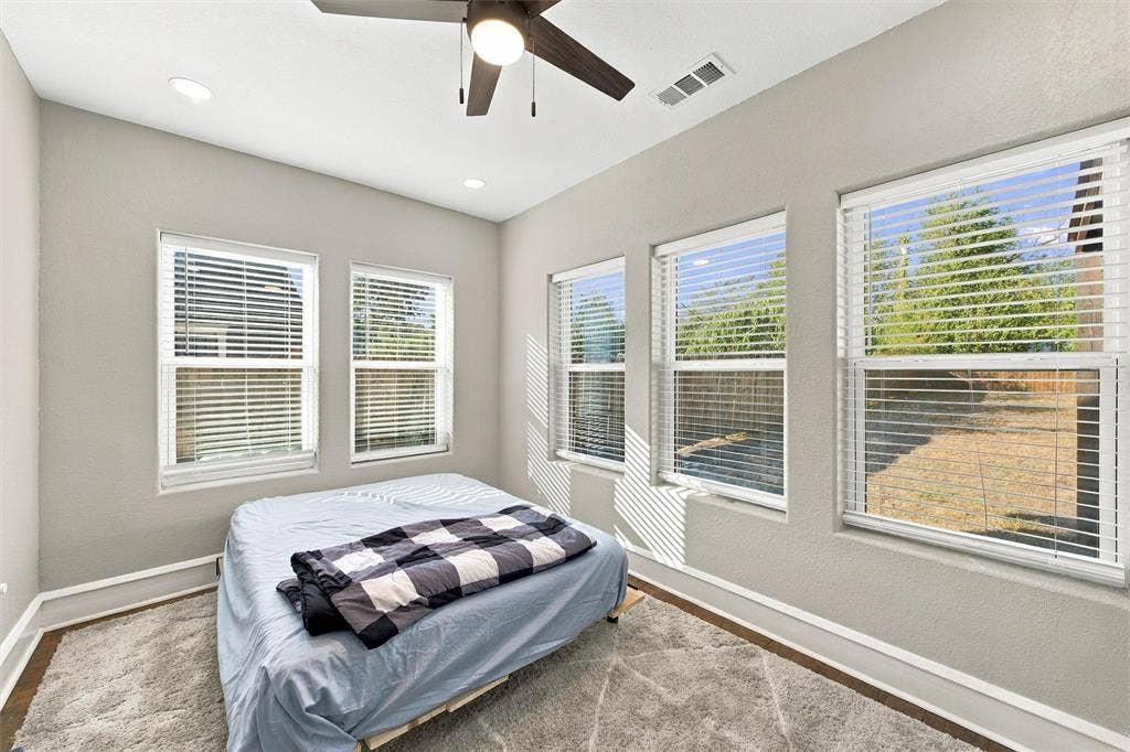 1628 N 15th Street, Waco, TX 76707 1628 N 15th Street, Waco, TX 76707