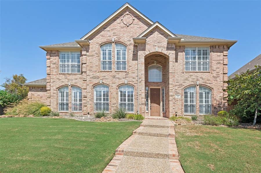 Property photo for 1432 Parkwood Drive, Carrollton, TX