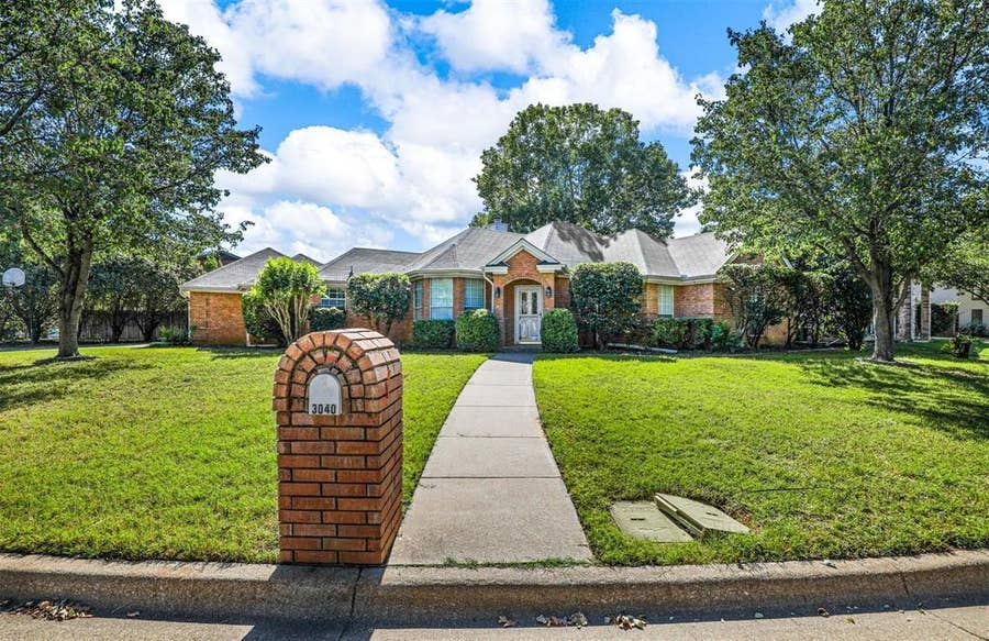 Property photo for 3040 Flamingo Circle, Southlake, TX
