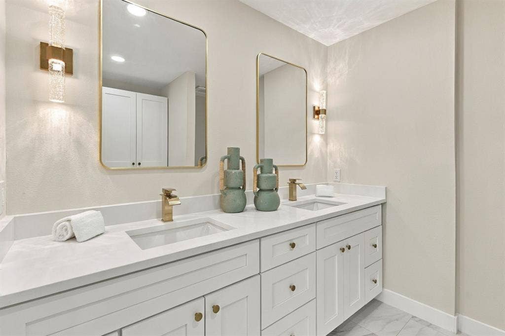 12308 Cedar Bend Drive, Dallas, TX 75244 12308 Cedar Bend Drive, Dallas, TX 75244