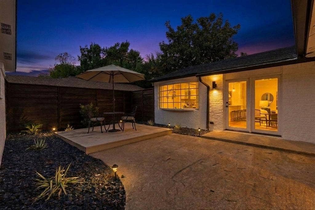 12308 Cedar Bend Drive, Dallas, TX 75244 12308 Cedar Bend Drive, Dallas, TX 75244