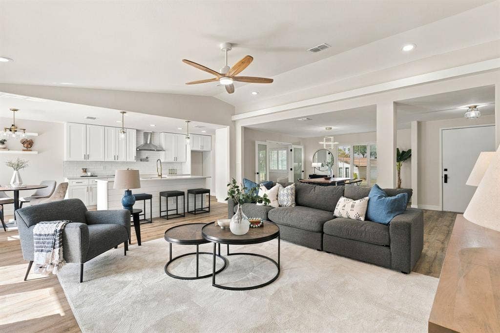 12308 Cedar Bend Drive, Dallas, TX 75244 12308 Cedar Bend Drive, Dallas, TX 75244