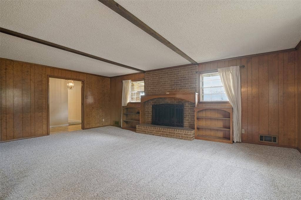 1605 Clear Point Drive, Garland, TX 75041 1605 Clear Point Drive, Garland, TX 75041