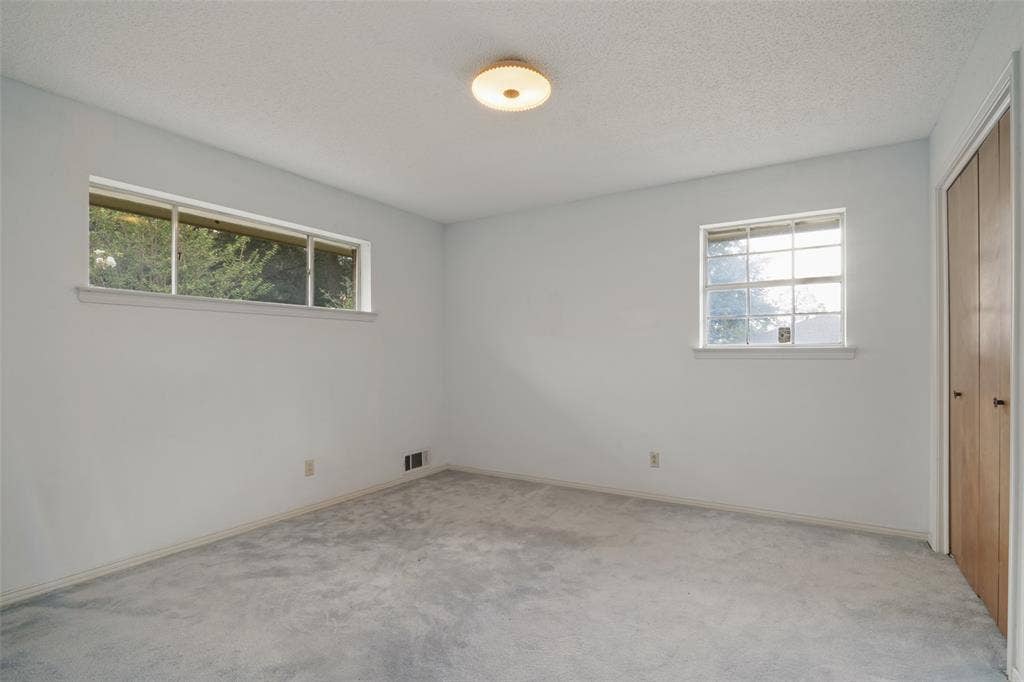 1605 Clear Point Drive, Garland, TX 75041 1605 Clear Point Drive, Garland, TX 75041