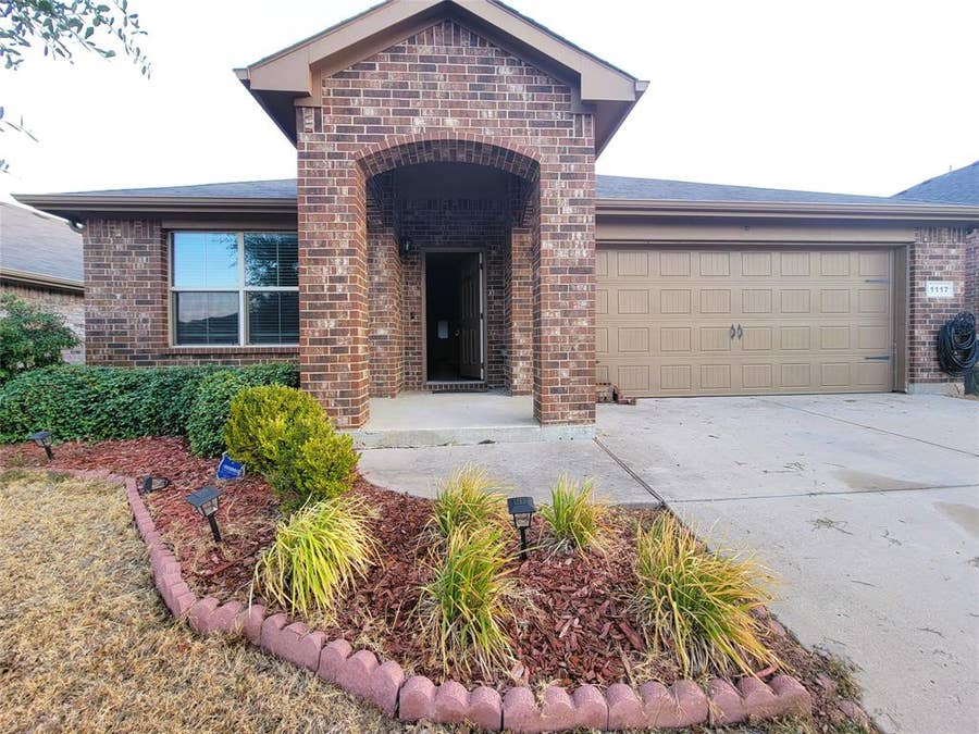 Property photo for 1117 Prelude Drive, Fort Worth, TX