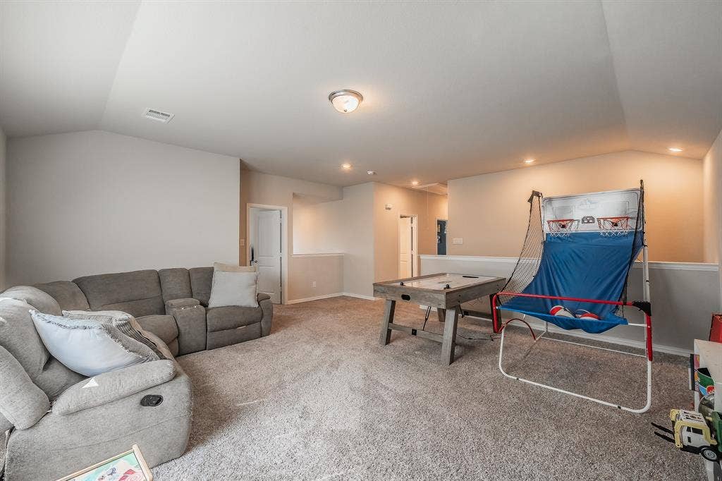 2132 Sun Star Drive, Haslet, TX 76052