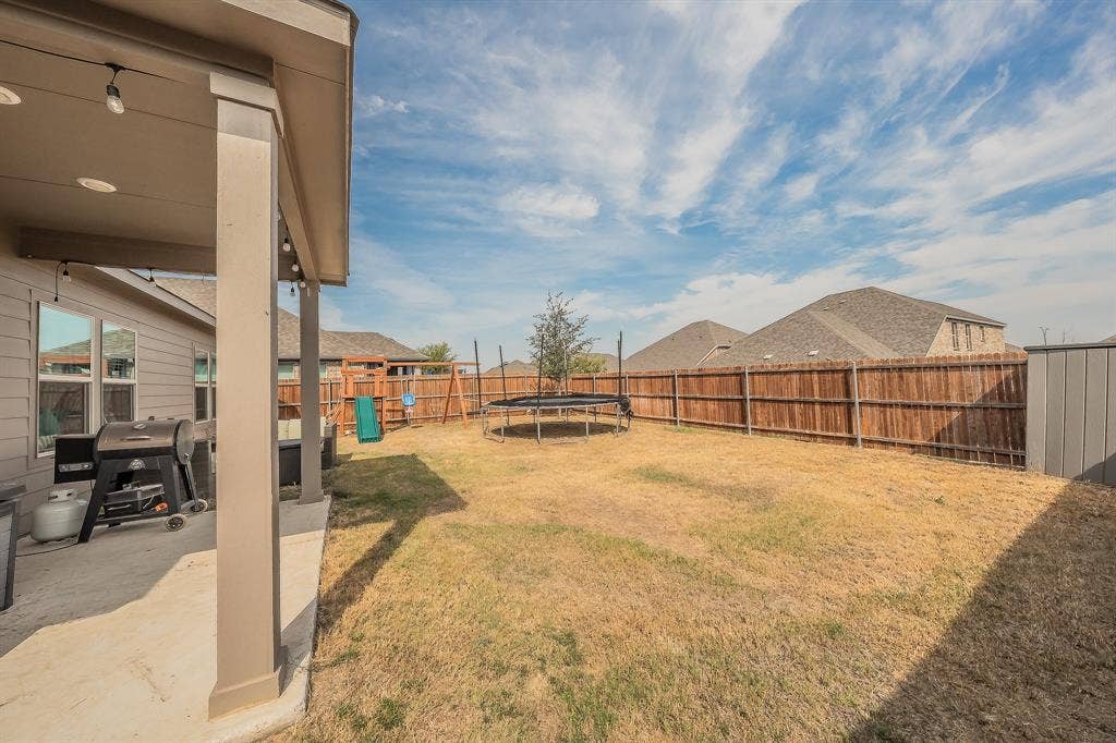 2132 Sun Star Drive, Haslet, TX 76052