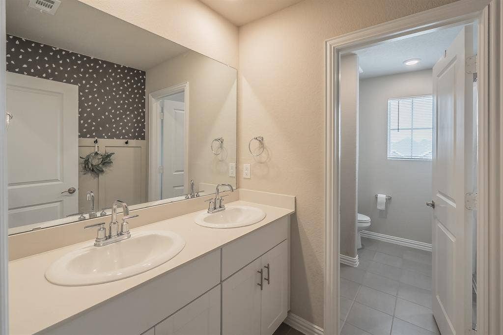 2132 Sun Star Drive, Haslet, TX 76052
