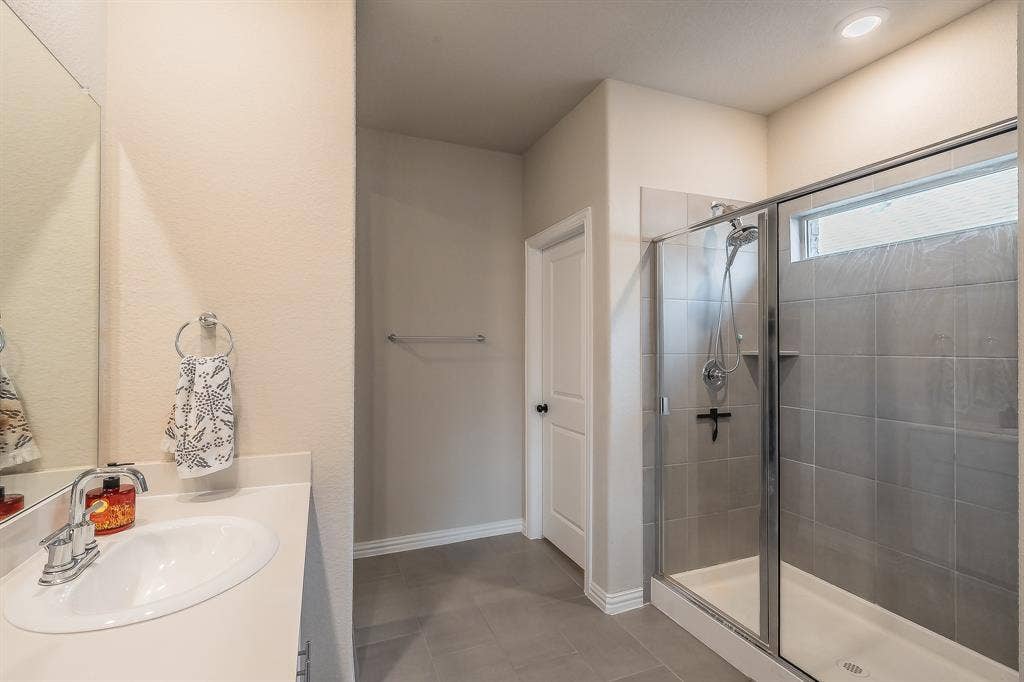 2132 Sun Star Drive, Haslet, TX 76052