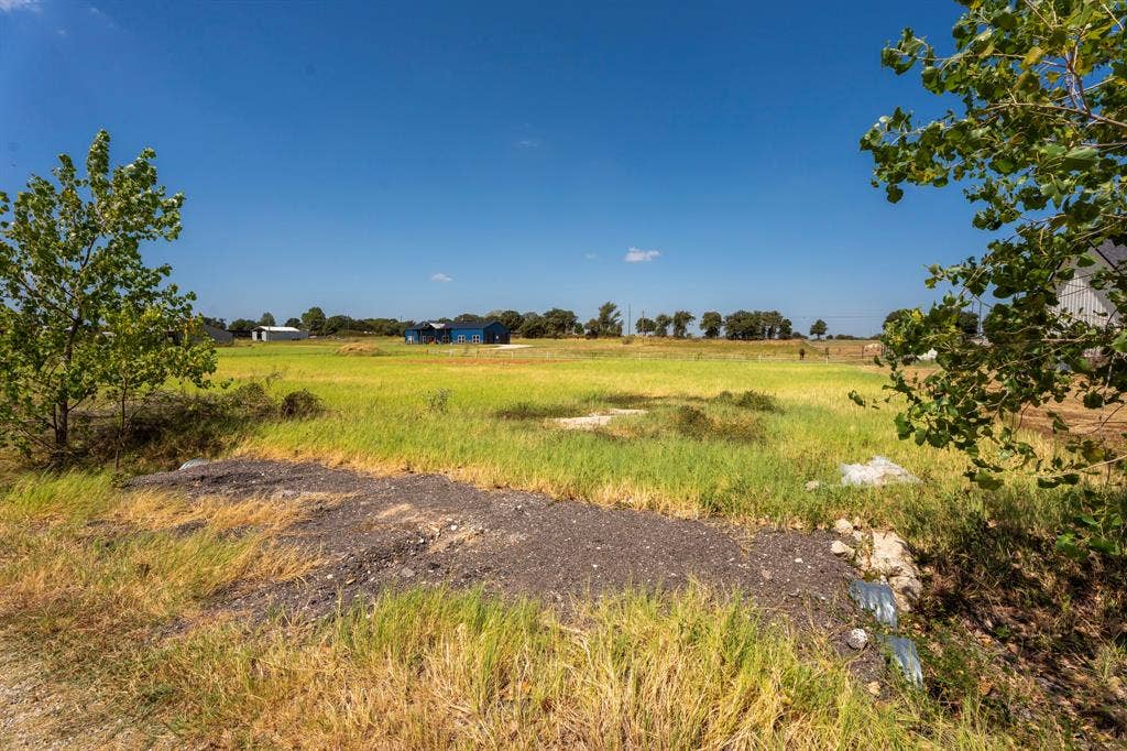 6510 Harkins Court, Tolar, TX 76476 6510 Harkins Court, Tolar, TX 76476