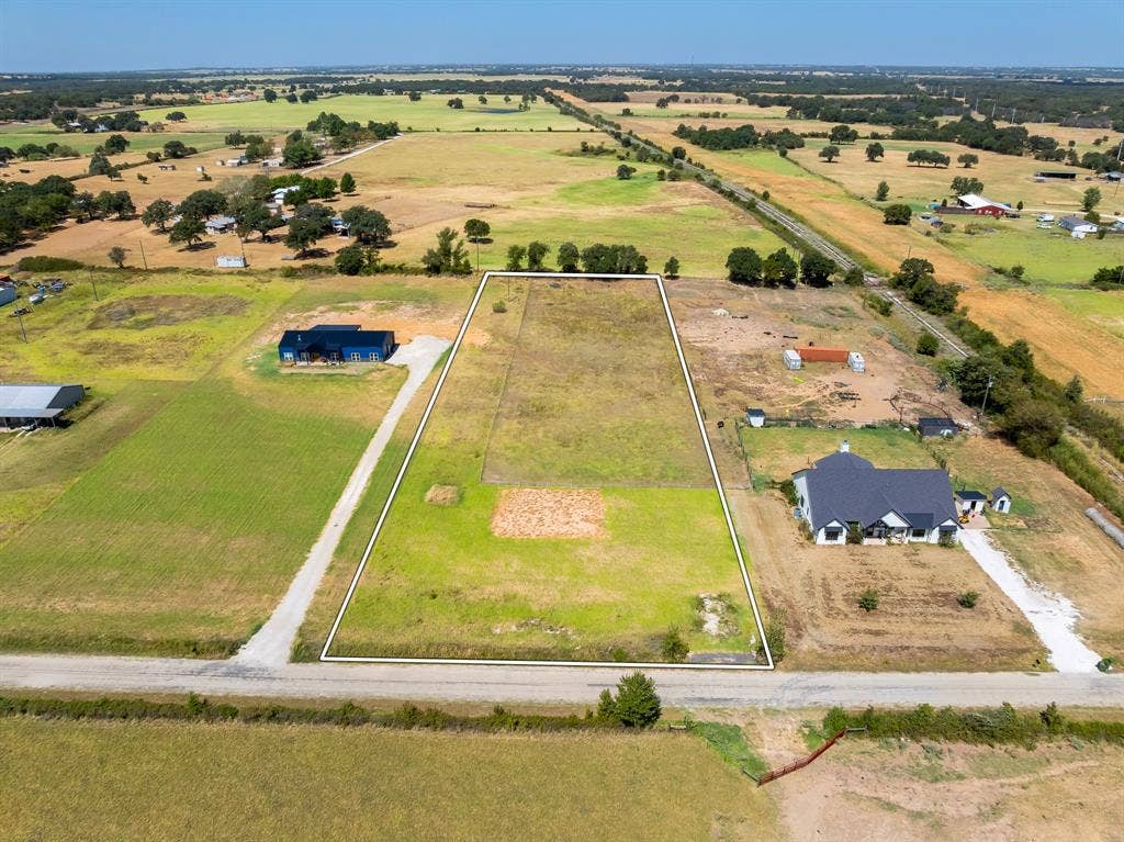 6510 Harkins Court, Tolar, TX 76476 6510 Harkins Court, Tolar, TX 76476