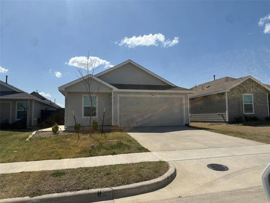 Property photo for 5911 Nyquist Way, Forney, TX
