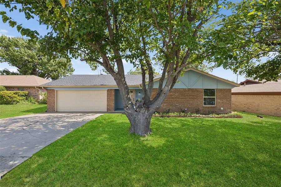 Property photo for 5608 Newman Drive, North Richland Hills, TX