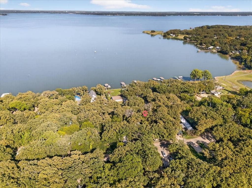 20019 Patricia Drive, Kemp, TX 75143 20019 Patricia Drive, Kemp, TX 75143