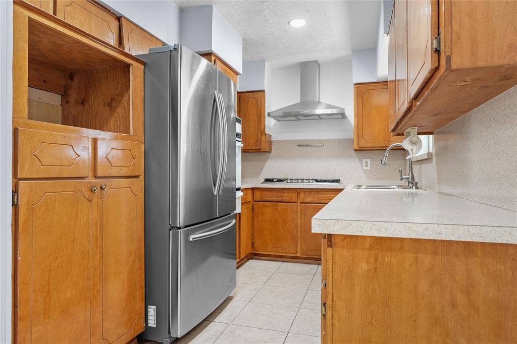 1809 Anderson Street, Irving, TX 75062 1809 Anderson Street, Irving, TX 75062