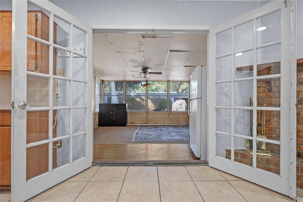 1809 Anderson Street, Irving, TX 75062 1809 Anderson Street, Irving, TX 75062