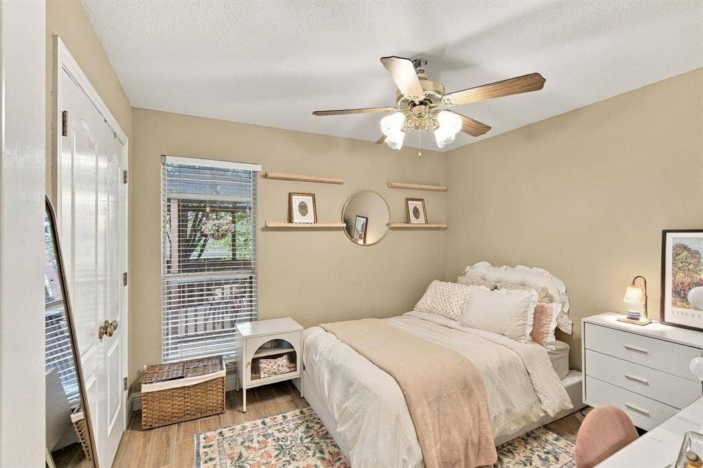 1639 Catherine Street, Midlothian, TX 76065 1639 Catherine Street, Midlothian, TX 76065