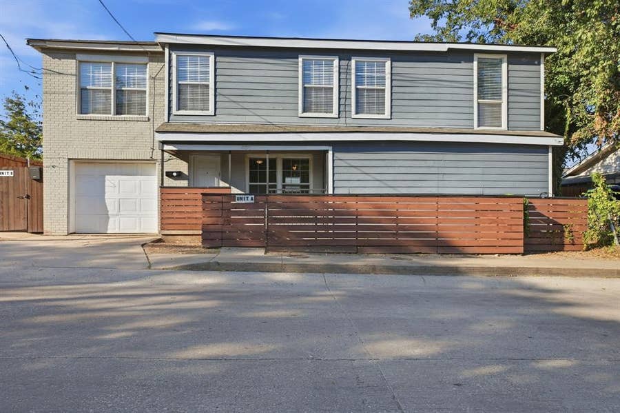 Property photo for 403 E Standifer Street, McKinney, TX