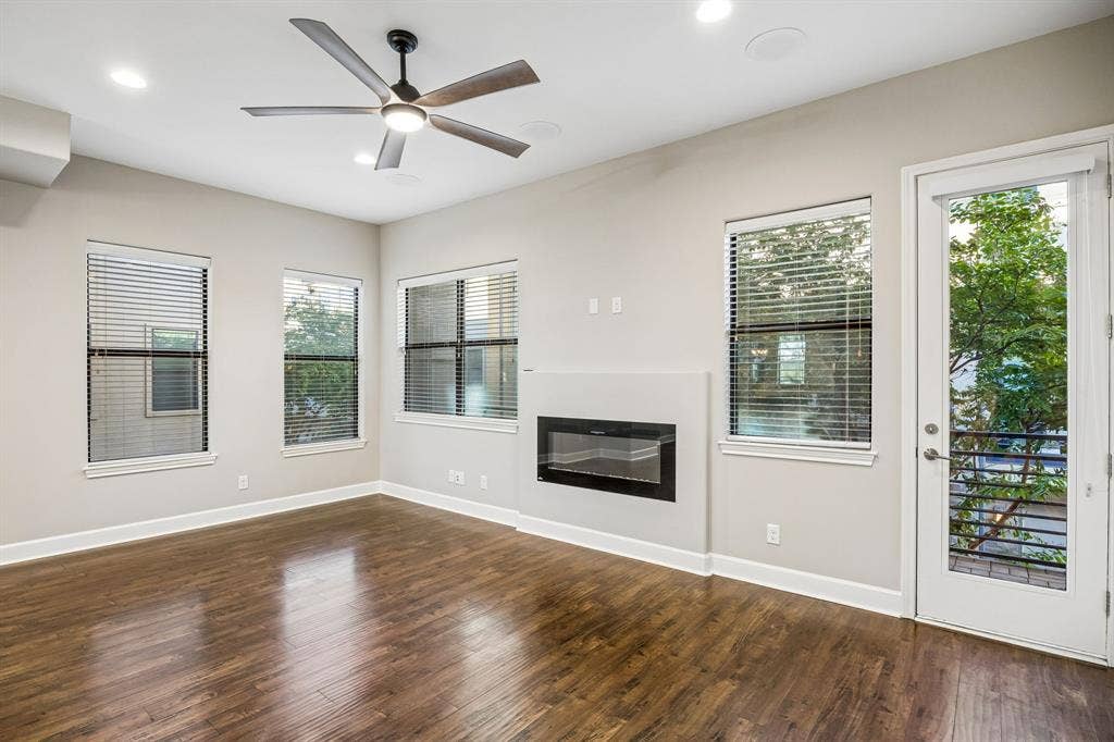 1801 Annex Avenue, #402, Dallas, TX 75204 1801 Annex Avenue, #402, Dallas, TX 75204