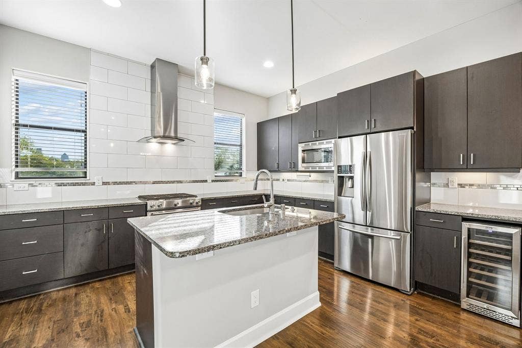 1801 Annex Avenue, #402, Dallas, TX 75204 1801 Annex Avenue, #402, Dallas, TX 75204
