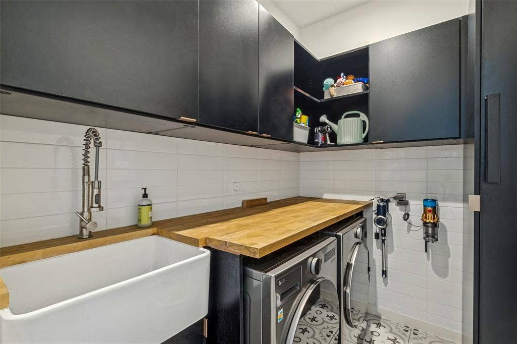3912 Munger Avenue, Dallas, TX 75204 3912 Munger Avenue, Dallas, TX 75204