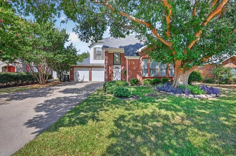 Property photo for 1632 Fuqua Drive, Flower Mound, TX