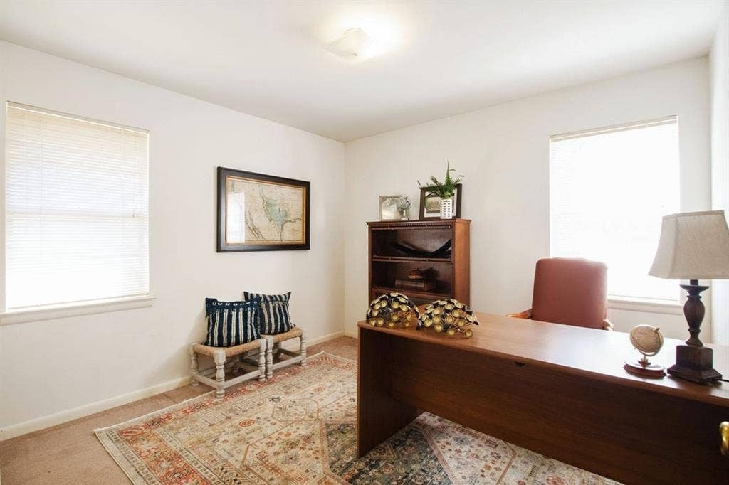 8630 Hackney Lane, Dallas, TX 75238 8630 Hackney Lane, Dallas, TX 75238