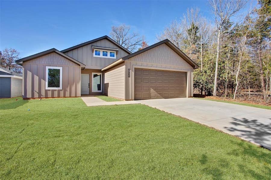 Property photo for 1483 Cathey Drive, Denison, TX