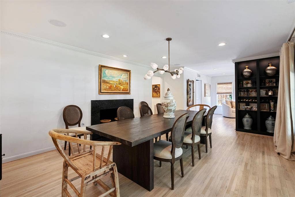 6330 Prestonshire Lane, Dallas, TX 75225 6330 Prestonshire Lane, Dallas, TX 75225