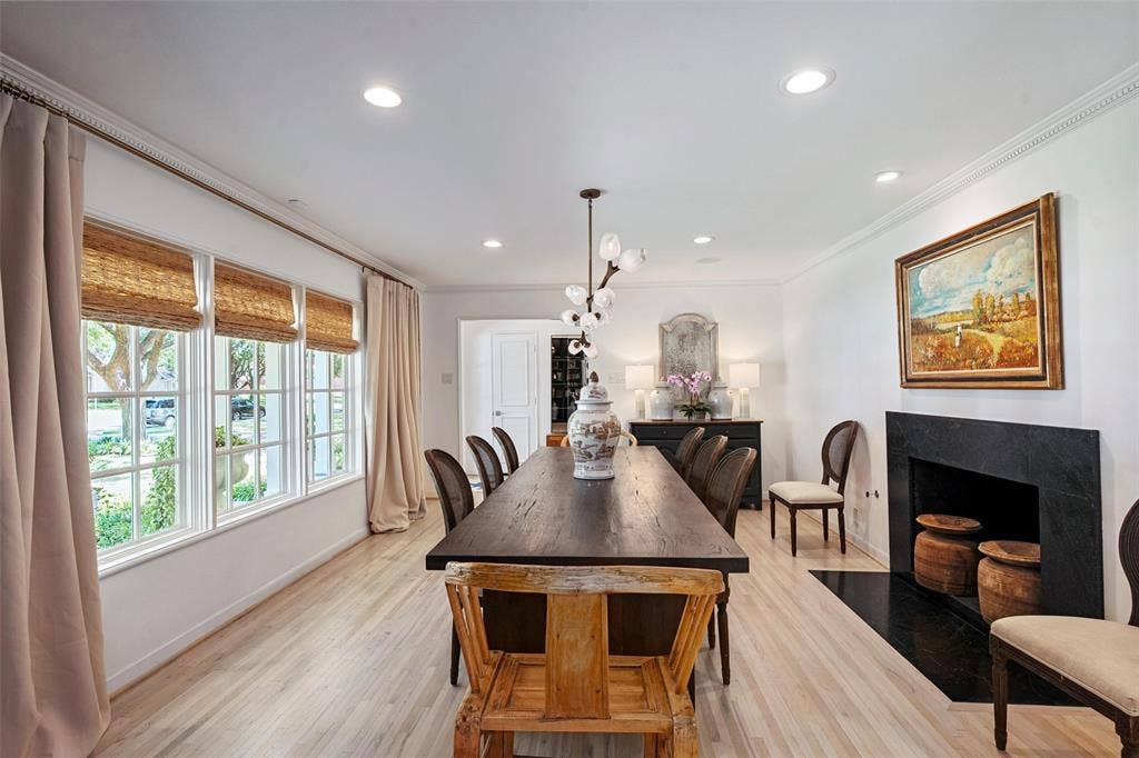 6330 Prestonshire Lane, Dallas, TX 75225 6330 Prestonshire Lane, Dallas, TX 75225