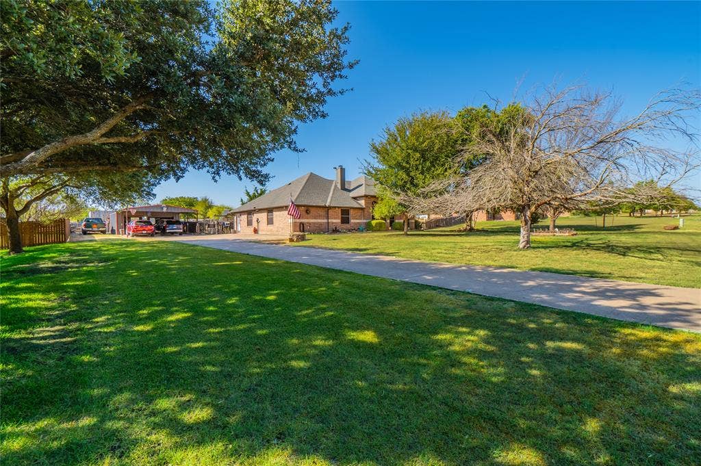 2830 Brads Way, Midlothian, TX 76065 2830 Brads Way, Midlothian, TX 76065