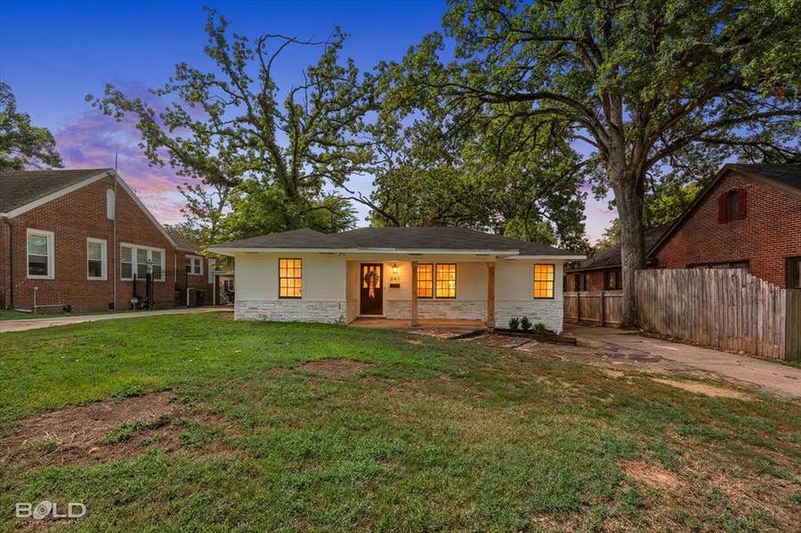 Property photo for 547 Forest Avenue, Shreveport, LA